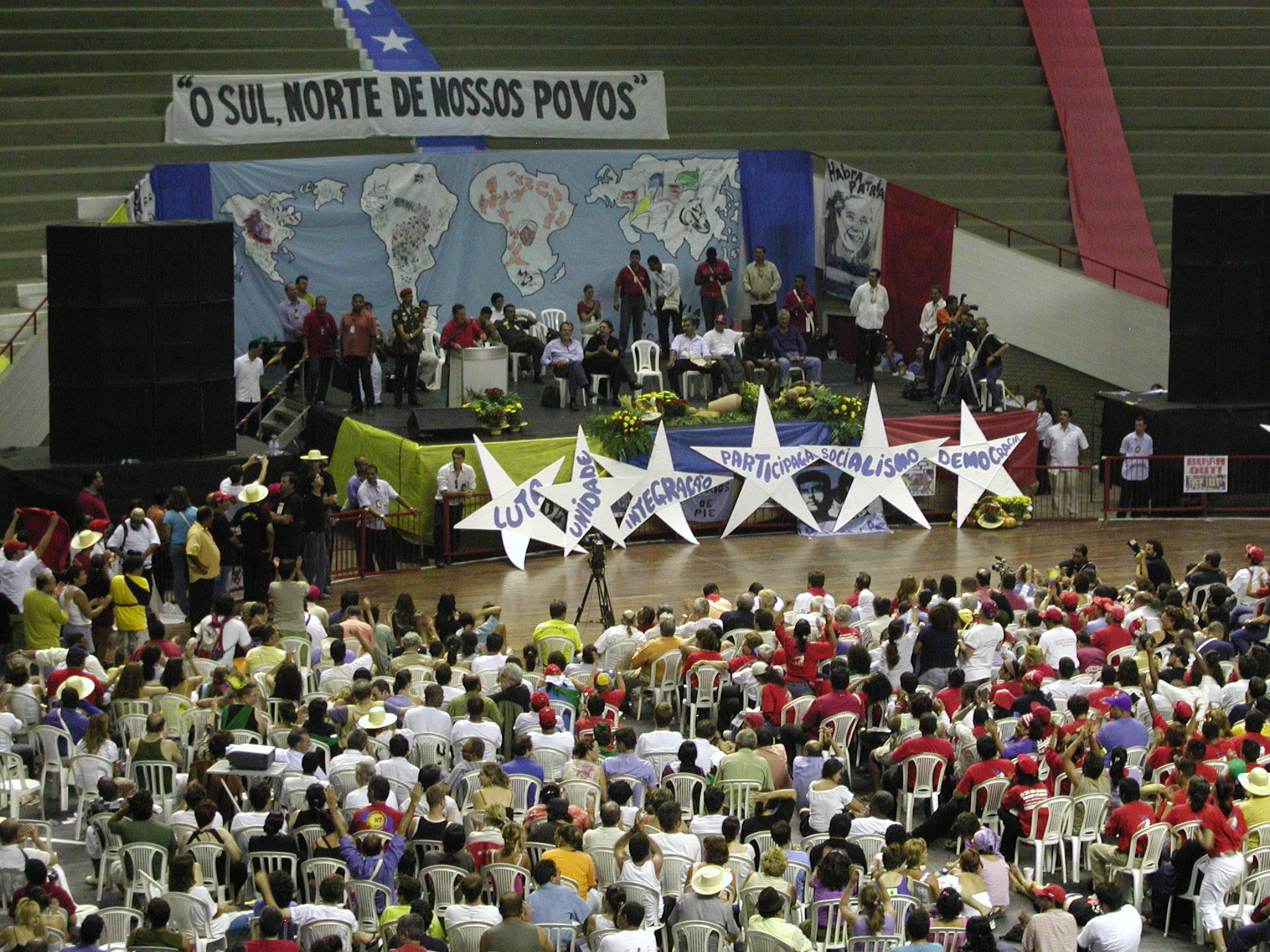 Hugo Chavez declaro2Vaadentro