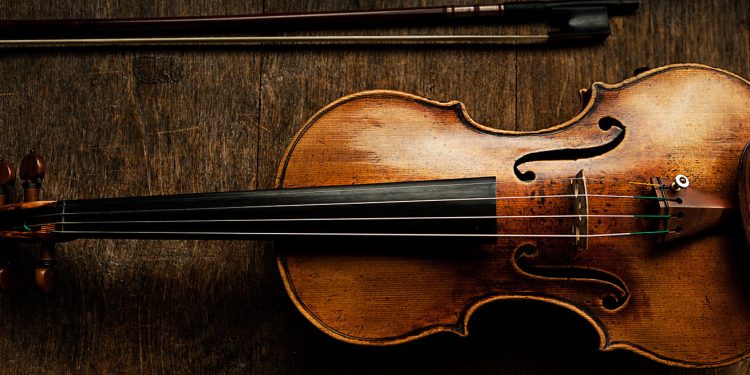 Roberto Ruiz: violín, telegrafía y revolución