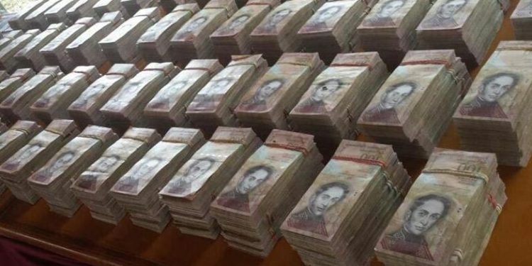 ¡DESESPERADITOS! Averigua lo que le acaba de pasar a Dolartoday con los billetes de 100