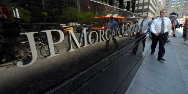 ¡ESTA PILLADA! «JP Morgan multada por manipuladora»
