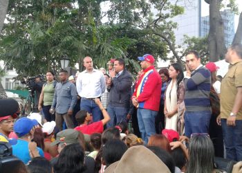 ¡ILEGAL! Juicio político al Presidente