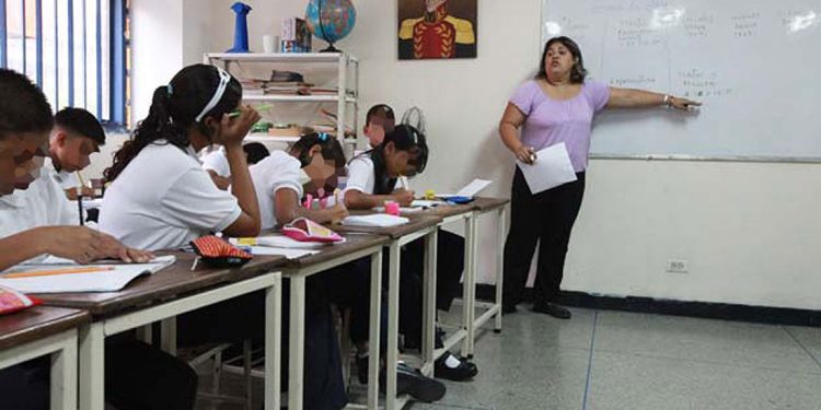 ¡TE LO TRAEMOS! Así quedó la tabla salarial de los y las docentes del Ministerio de Educación
