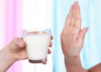 ¡Alerta! Entérate cómo y por qué se producen las alergias en los humanos a causa de la leche
