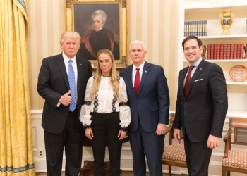 5 preguntas que surgen luego de la foto de Lilian con Trump