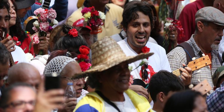 Orgullo Nacional ¡Alí Primera es Patria libre!