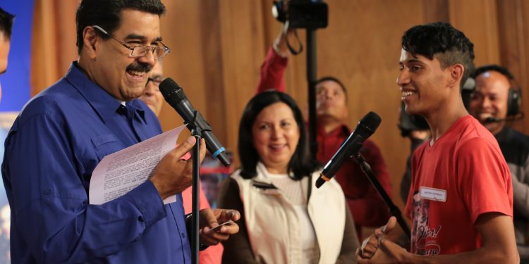 ¡AVANZANDO! La Revolución se consolida en su juventud
