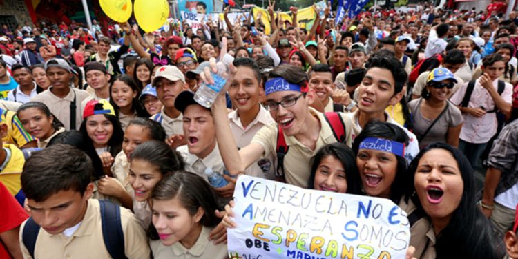 ¡NO TE LO PIERDAS! Serán otorgados 900 créditos mensuales en todo el país a jóvenes emprendedores