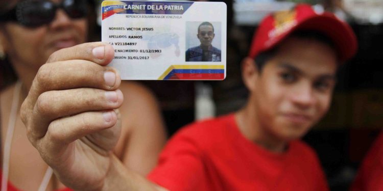 ¿Sabes qué puedes hacer con el carnet de la Patria? Aquí te lo decimos todo