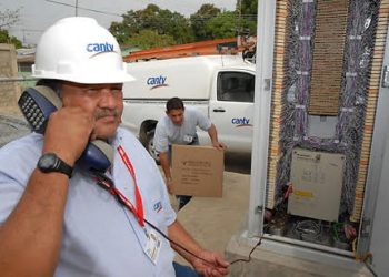 ¡Indignante! Vandalismo afecta comunicaciones (solución en tiempo récord)