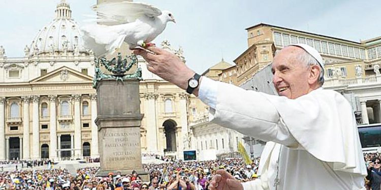 El papa Francisco llama a la paz en el mundo