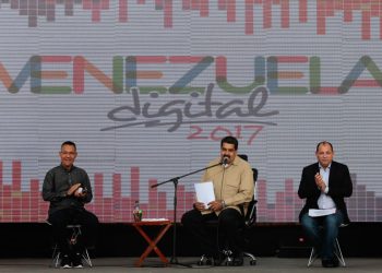 ¡En la mira! Avance en materia comunicacional: Observatorio permitirá evaluar y combatir impacto de las redes sociales