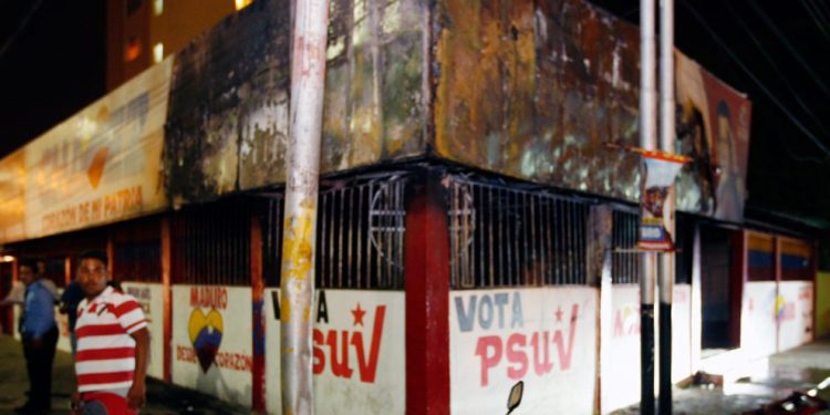 ¡Denuncia! Actos vandálicos contra la sede del Psuv Anzoátegui serán presentados en la fiscalía