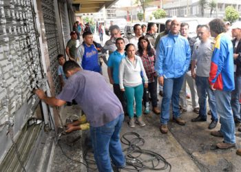 Atención a perjudicados por actos vandálicos de terroristas de la oposición (+Apoyo financiero)