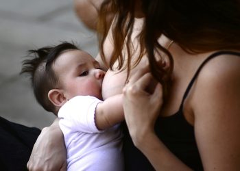 Acá te contamos el verdadero origen del Día de la Madre (+La proclama pacifista)