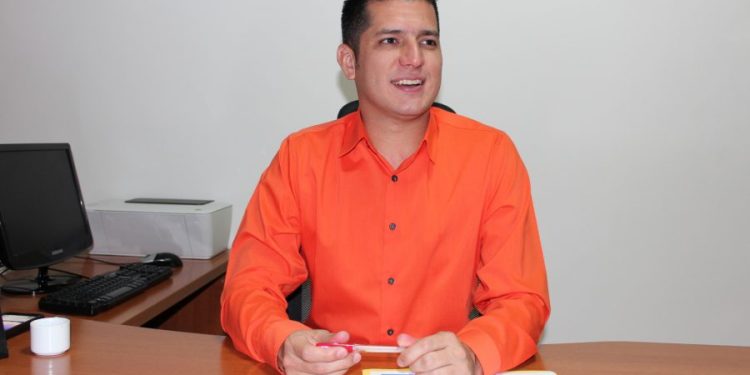 Mervin Maldonado: Con la ANC la juventud tributará por la paz