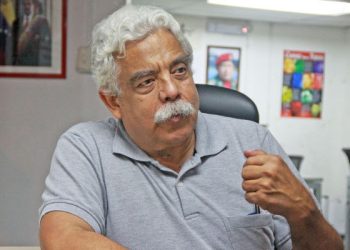 David Paravisini “Enfrentamos un conflicto mundial por el petróleo”