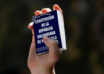 Constitución contra corrupción