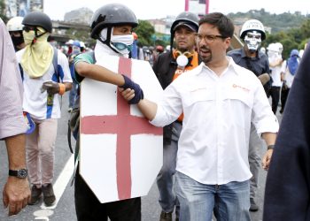 ¡Desesperados y sin tiempo! Freddy Guevara anuncia nuevas acciones violentas (+Tuits)