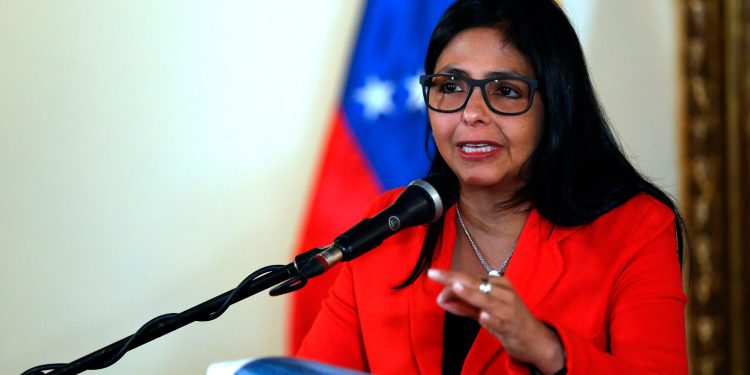 Delcy Rodríguez: Todos los organismos del Poder Público quedan subordinados a la ANC