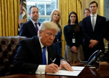 Enfrentando el bloqueo Trump-Borges