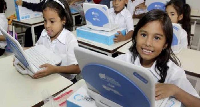 Elías Jaua: La Educación Bolivariana reivindica el papel indeclinable del Estado