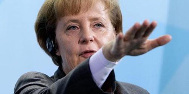 ¡Vuelven los Nazis! Merkel culpable del ascenso de la ultra-derecha en Alemania