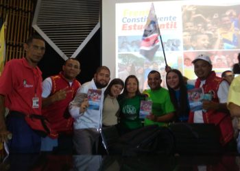 Jóvenes proponen a la ANC consolidar la Venezuela potencia