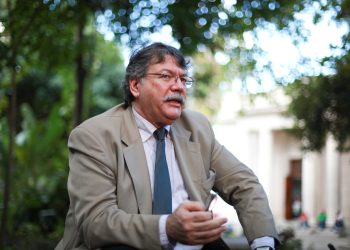 Fernando Buen Abad vino a decirle al mundo que en Venezuela hay futuro 5 Fernando Buen Abad vino a decirle al mundo que en Venezuela hay futuro