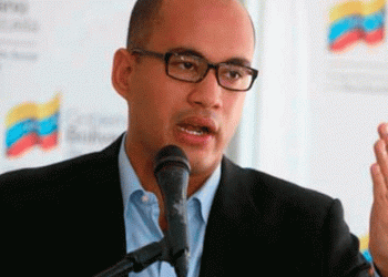 Héctor Rodríguez: Con paso firme hacia la construcción de un mejor estado