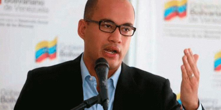 Héctor Rodríguez: Con paso firme hacia la construcción de un mejor estado