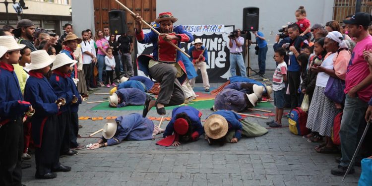 Revolución en escena: El pregonero