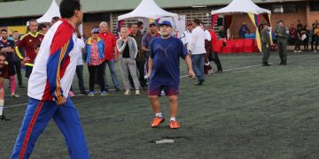 Maradona: Maduro no aflojaste nunca y te la jugaste por tu pueblo