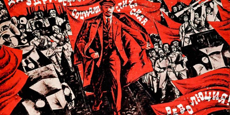 Revolución Rusa: Todo el Poder para los Soviets