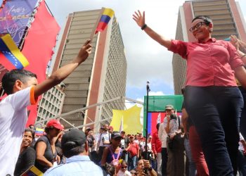 Érika Farías gobernará Caracas obedeciendo al Pueblo