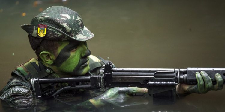 Por qué los ejercicios militares en la Amazonía apuntan a Venezuela