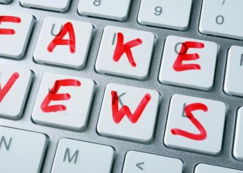 Metro, “feik niús” y hedor a pernil