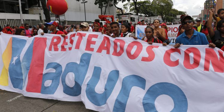 Chavismo lidera intención de voto