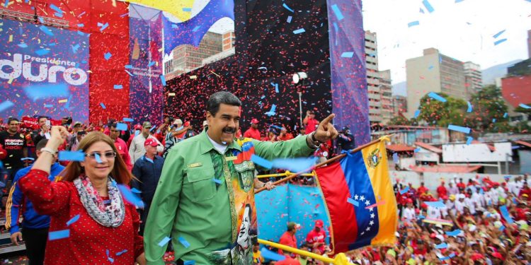 El Pueblo y Maduro, desde las batallas titánicas a la Victoria Épica