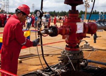 Política Petrolera en una nueva etapa