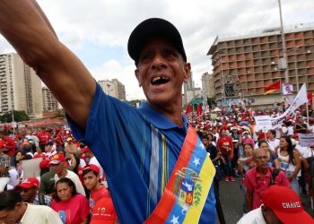 Primer taller ideológico práctico: Socialismo y líneas maestras