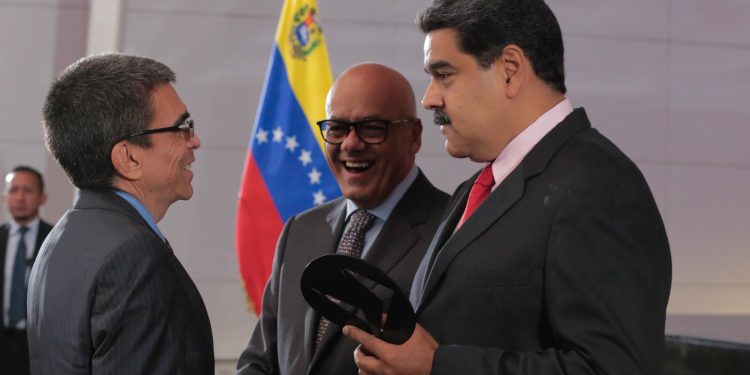 Premio Nacional de Periodismo para Gherio y Clodovaldo