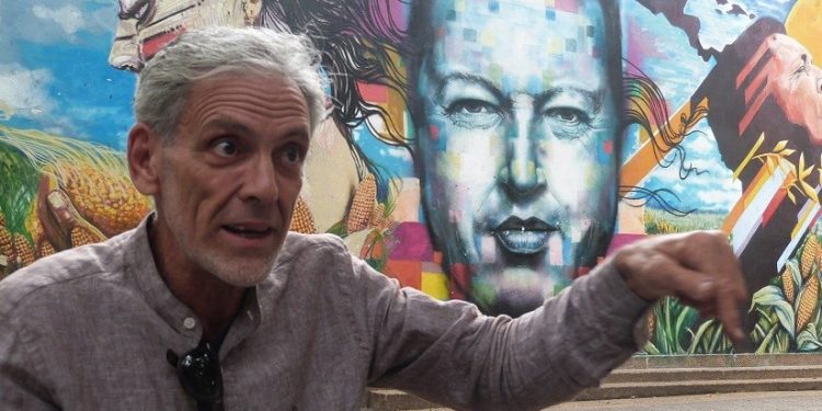 Evio reflejado en el cielo del tiempo