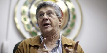 El Cadáver insepulto de la oposición