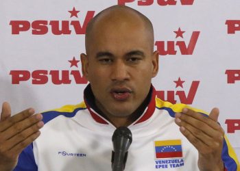 “Con la mirada de la eficiencia” 3 “Con la mirada de la eficiencia”
