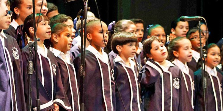 Cuando los niños cantan