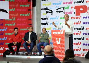 Héctor Rodríguez: “No nos vamos a rendir”