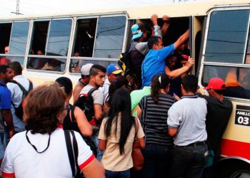 De paros y sabotajes del transporte, pretextos para nuevas guarimbas 10 De paros y sabotajes del transporte, pretextos para nuevas guarimbas