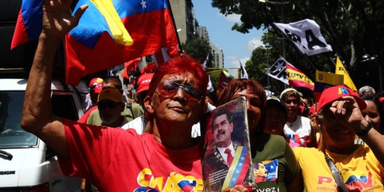El Pueblo es el escudo de la Patria