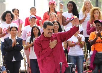 Paridad política, bandera de lucha de las mujeres revolucionarias