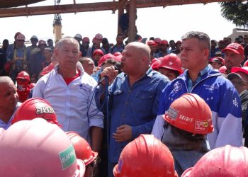 “Derechos Laborales están consagrados en la Constitución” 10 “Derechos Laborales están consagrados en la Constitución”
